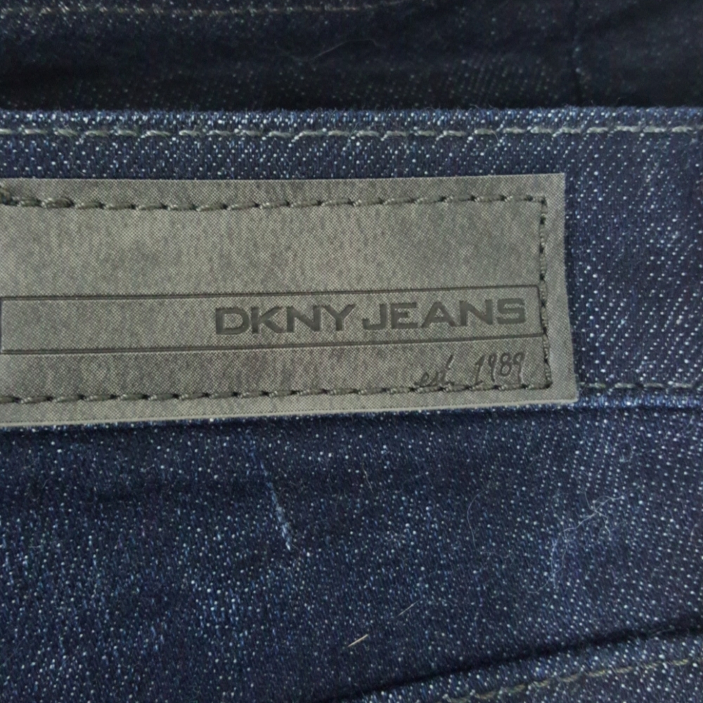 DNKY JEANS - Picture 3 of 8